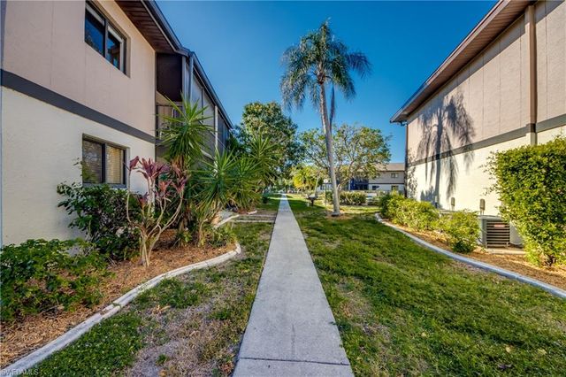 1211 Barrett RD 1108, North Fort Myers, FL 33903