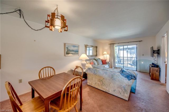 1211 Barrett RD 1108, North Fort Myers, FL 33903