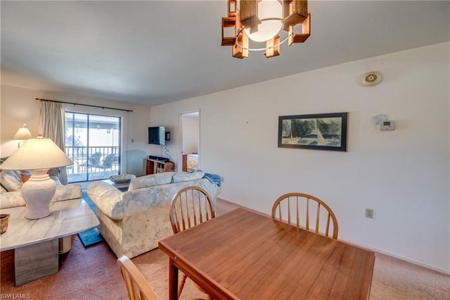 1211 Barrett RD 1108, North Fort Myers, FL 33903