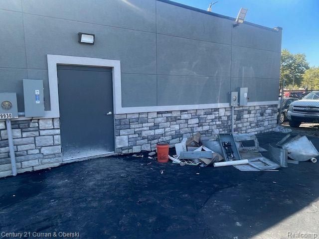 29920 FORD Road, Garden City, MI 48135