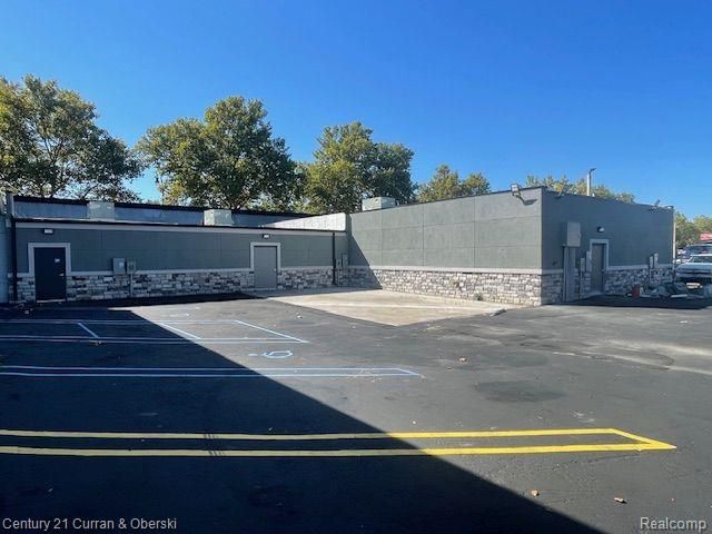 29920 FORD Road, Garden City, MI 48135