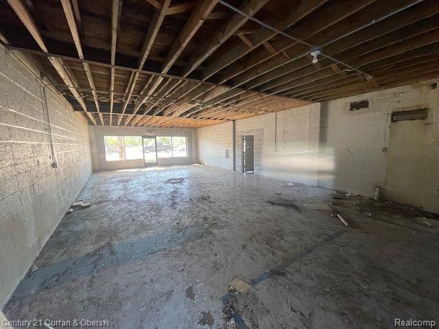 29920 FORD Road, Garden City, MI 48135