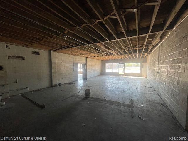 29920 FORD Road, Garden City, MI 48135
