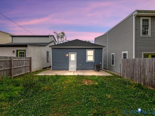 1205 N 35th St, Richmond, VA 23223
