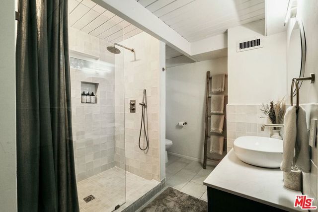 31114 All View Drive, Running Springs, CA 92382