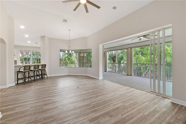 20290 Burnside PL 1102, Estero, FL 33928