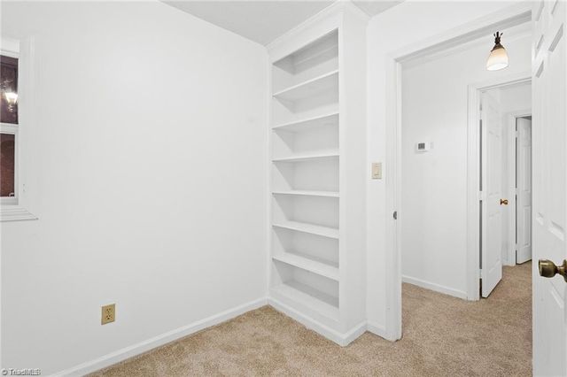 128 Cedar Lake Trail, Winston-salem, NC 27104