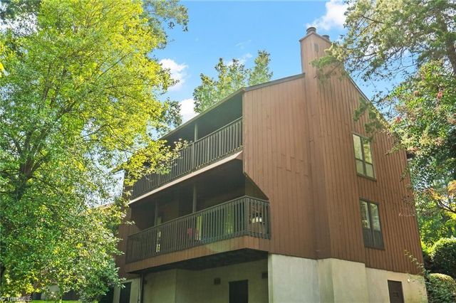 128 Cedar Lake Trail, Winston-salem, NC 27104