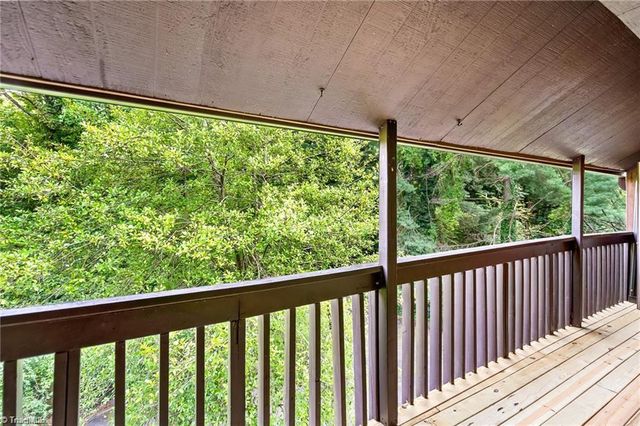 128 Cedar Lake Trail, Winston-salem, NC 27104