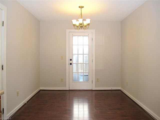 701 Pilgrim Ford Court, Clemmons, NC 27012