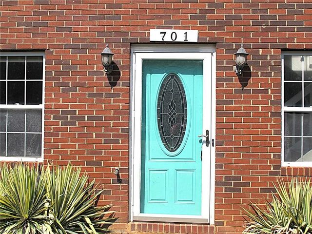 701 Pilgrim Ford Court, Clemmons, NC 27012