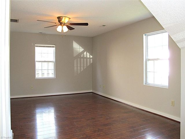 701 Pilgrim Ford Court, Clemmons, NC 27012