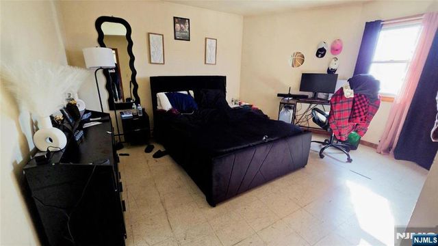 386-390 River Street, Paterson, NJ 07524