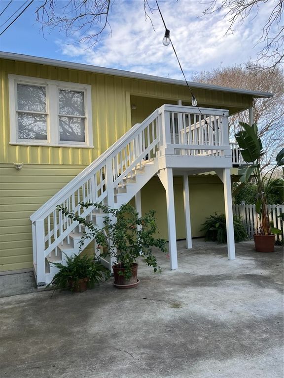 446 Cole St, Corpus Christi, TX 78404