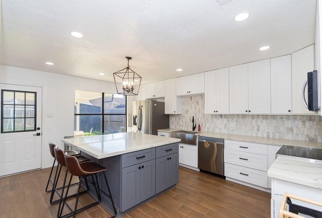 10122 Rustic Gate Road, La Porte, TX 77571