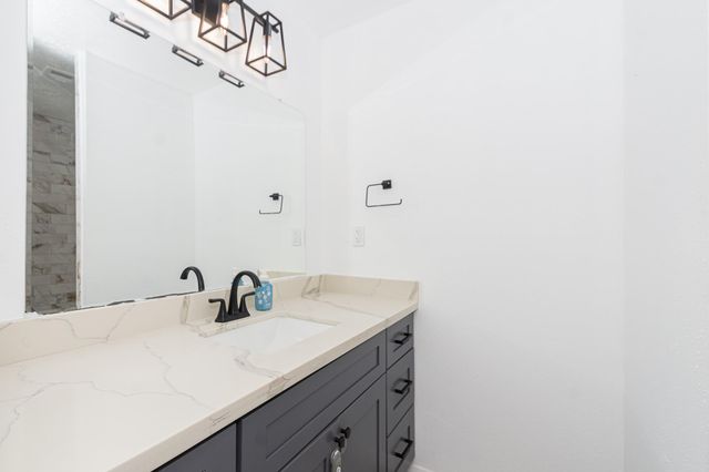 10122 Rustic Gate Road, La Porte, TX 77571