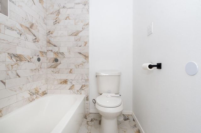 10122 Rustic Gate Road, La Porte, TX 77571