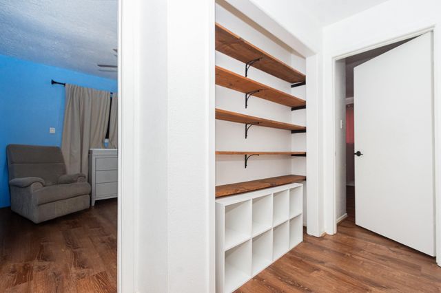 10122 Rustic Gate Road, La Porte, TX 77571