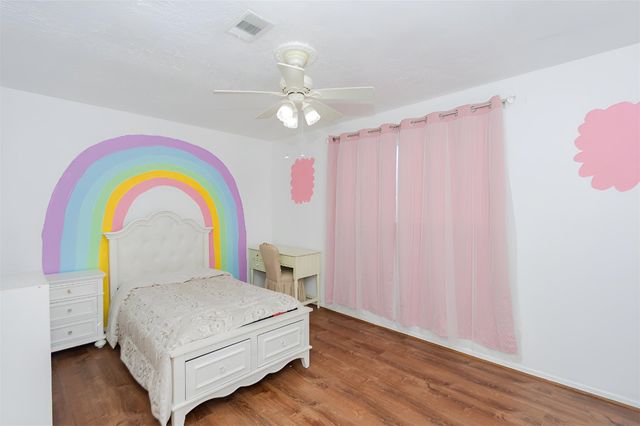 10122 Rustic Gate Road, La Porte, TX 77571