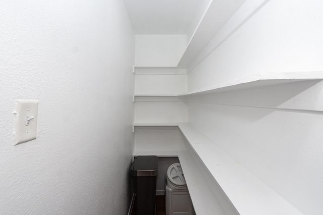 10122 Rustic Gate Road, La Porte, TX 77571