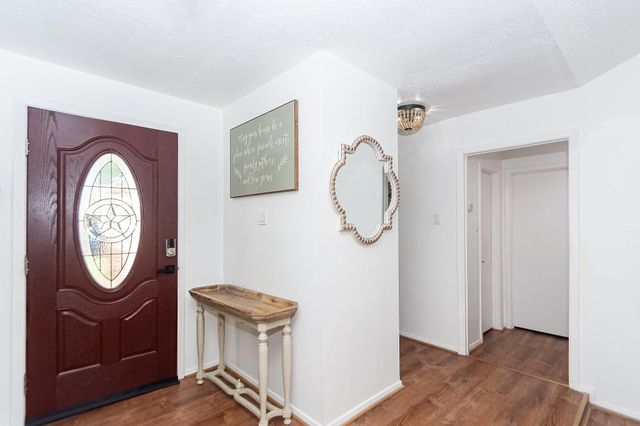 10122 Rustic Gate Road, La Porte, TX 77571