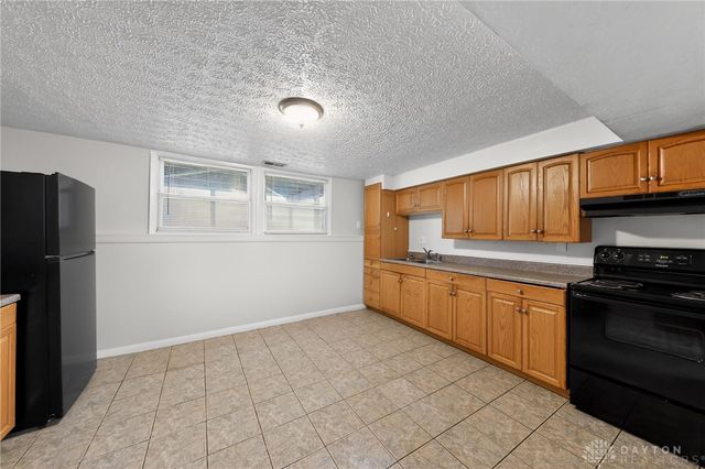 4093 Klepinger Road, Dayton, OH 45416