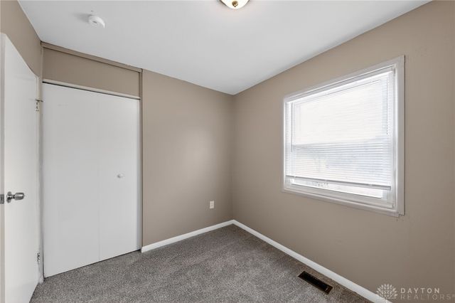 4093 Klepinger Road, Dayton, OH 45416