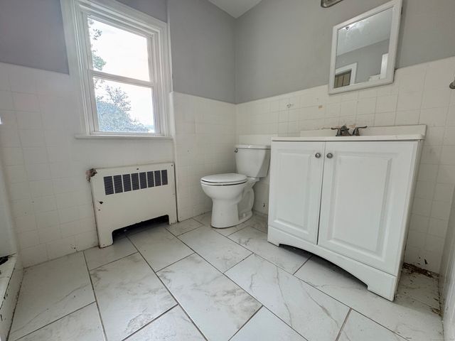 1265 Lindley Street, Bridgeport, CT 06606