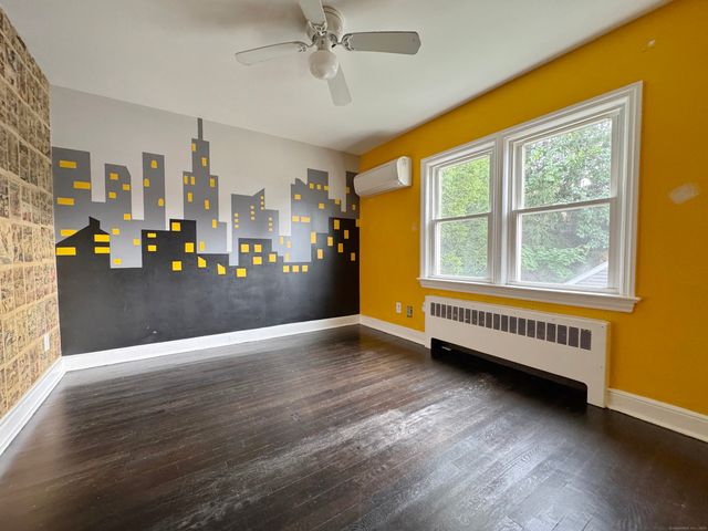 1265 Lindley Street, Bridgeport, CT 06606