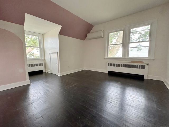 1265 Lindley Street, Bridgeport, CT 06606