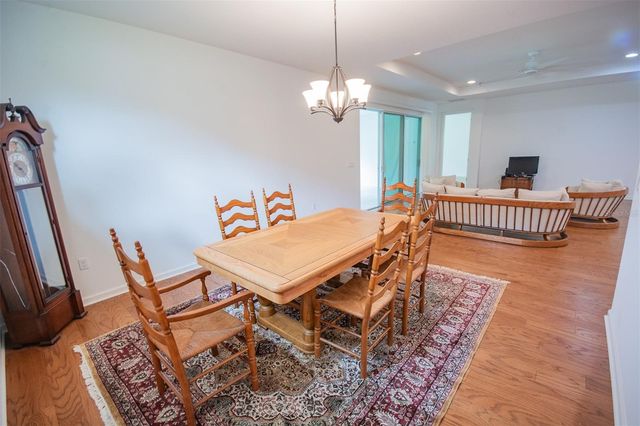 215 AVENHAM DRIVE, Deland, FL 32724