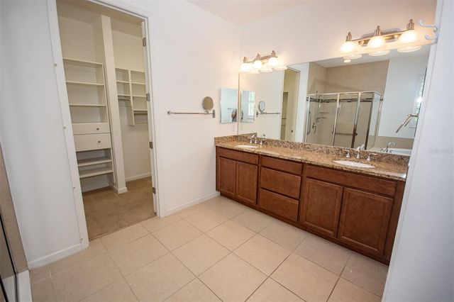 215 AVENHAM DRIVE, Deland, FL 32724