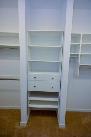 215 AVENHAM DRIVE, Deland, FL 32724