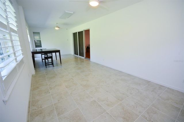 215 AVENHAM DRIVE, Deland, FL 32724