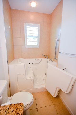 215 AVENHAM DRIVE, Deland, FL 32724