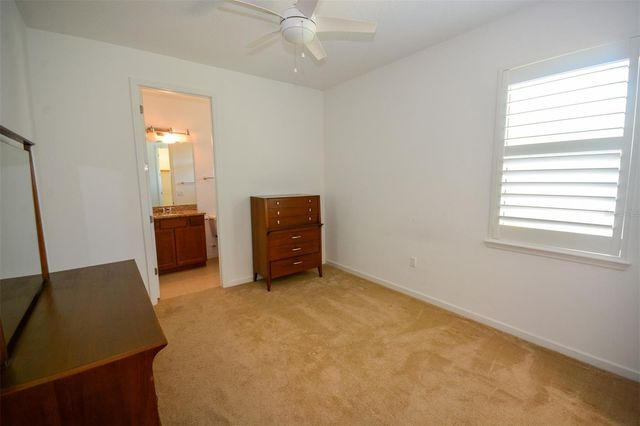 215 AVENHAM DRIVE, Deland, FL 32724