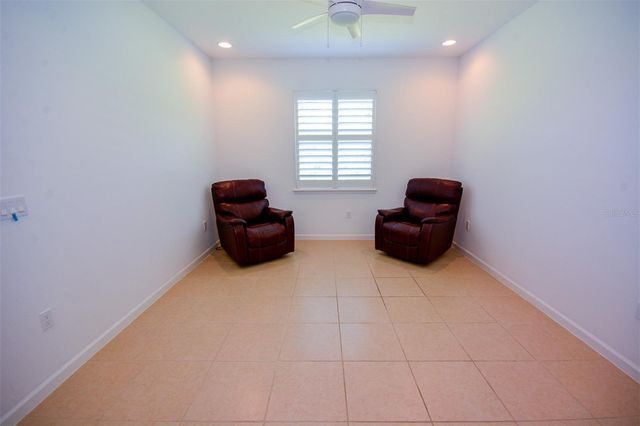 215 AVENHAM DRIVE, Deland, FL 32724