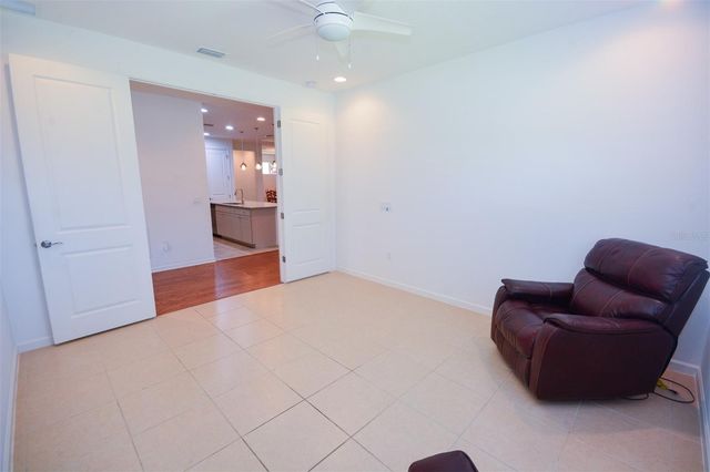 215 AVENHAM DRIVE, Deland, FL 32724