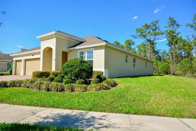 215 AVENHAM DRIVE, Deland, FL 32724