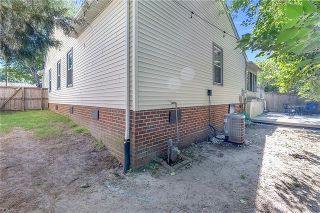 5357 Club Head RD, Virginia Beach, VA 23455