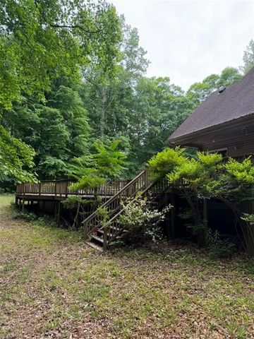 5216 Haynes Mill LN, Gloucester, VA 23061