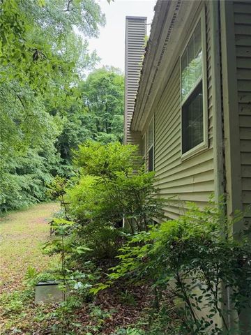5216 Haynes Mill LN, Gloucester, VA 23061