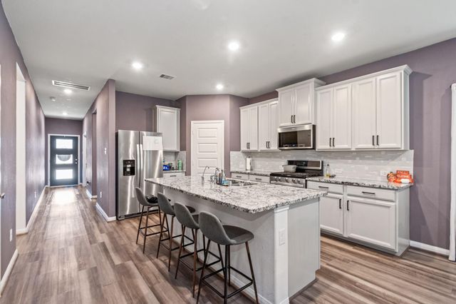 2715 Fairfield Landing Lane, Pearland, TX 77089