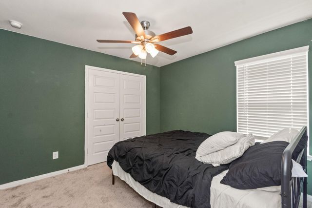 2715 Fairfield Landing Lane, Pearland, TX 77089