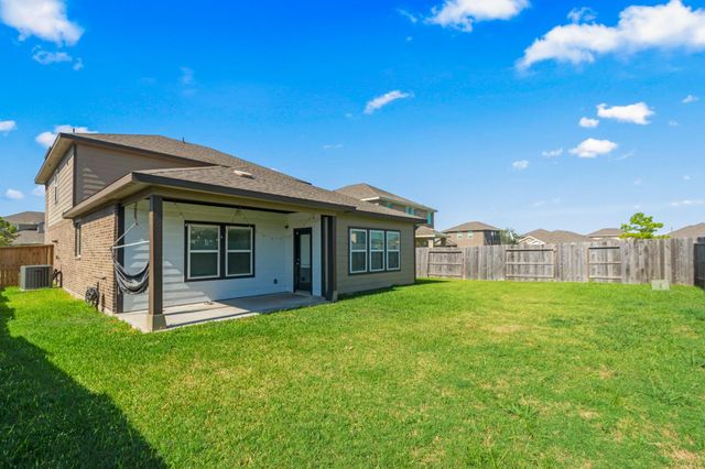 2715 Fairfield Landing Lane, Pearland, TX 77089