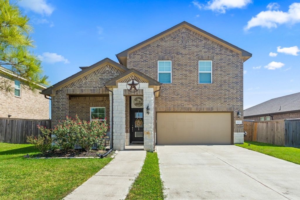 2715 Fairfield Landing Lane, Pearland, TX 77089