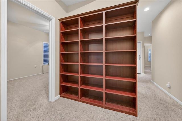 2211 Dawson Cove Lane, Clovis, CA 93611