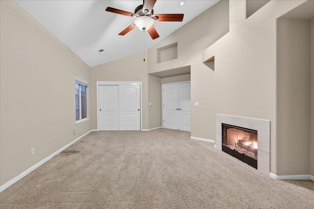 2211 Dawson Cove Lane, Clovis, CA 93611