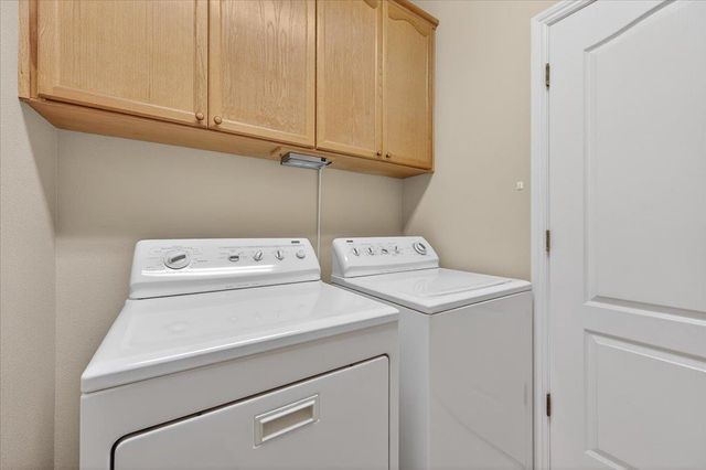 2211 Dawson Cove Lane, Clovis, CA 93611