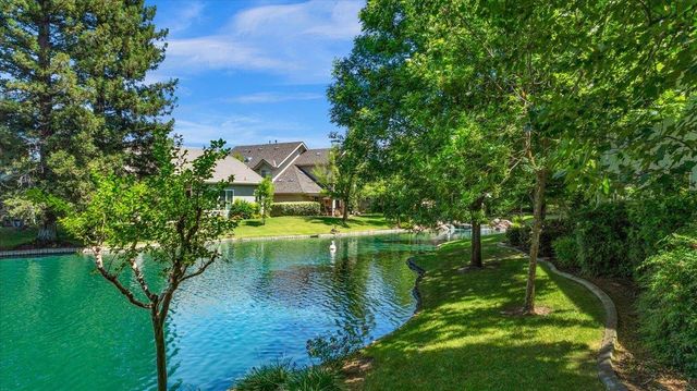 2211 Dawson Cove Lane, Clovis, CA 93611